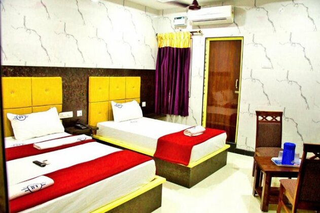 Hotel Vel Residency - Photo3