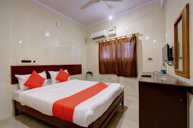 OYO 37498 Hotel Nathan - Photo2