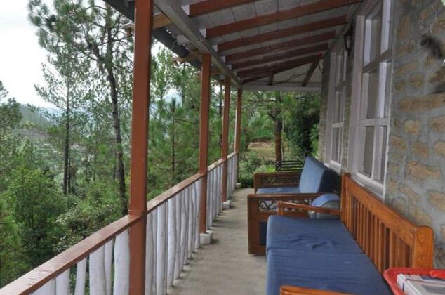 Whispering Heights Ramgarh - Photo2