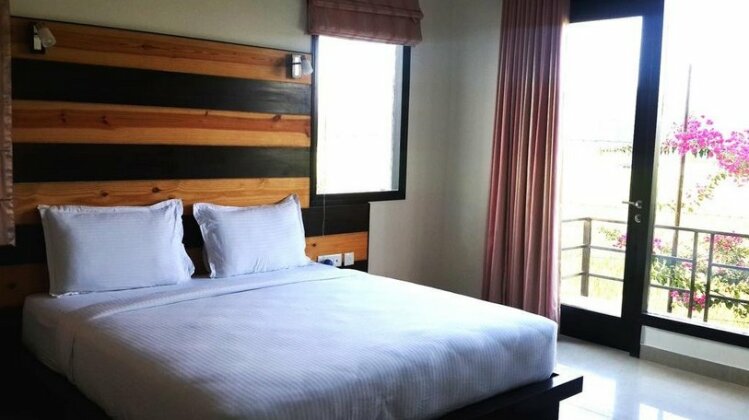 Corbett Solitaire - Photo3