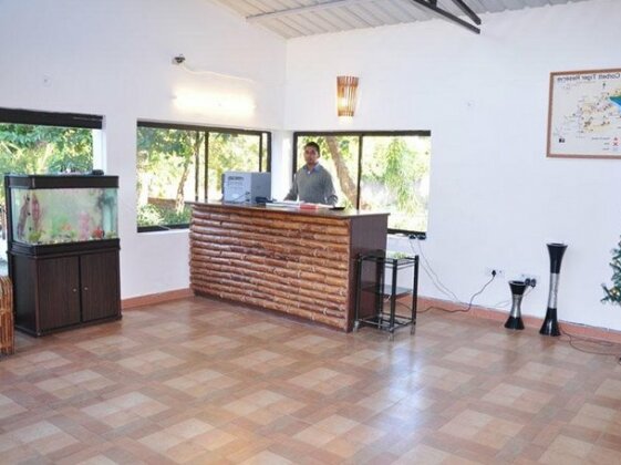 Kanwhizz Hum Tum Resort - Photo2