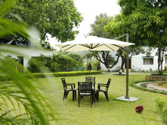 Kanwhizz Hum Tum Resort - Photo5