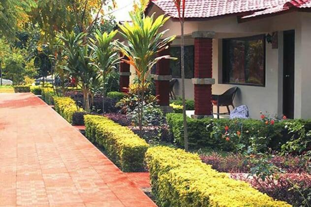 Manu Maharani Resorts Corbett - Photo4