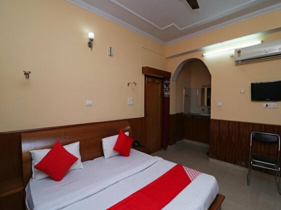 OYO 39422 Shivam Hotel - Photo2
