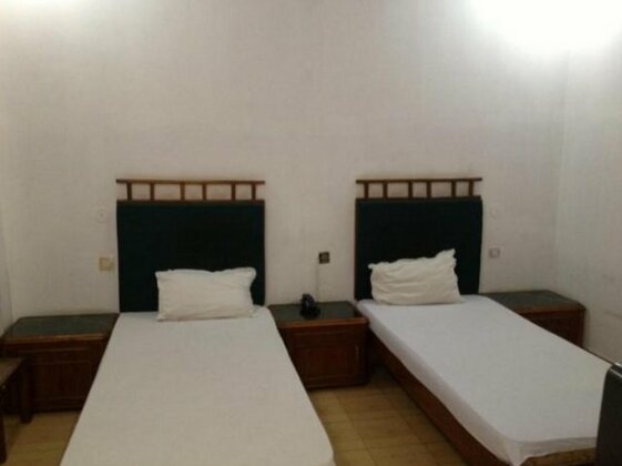 Hotel Gujarat - Photo2