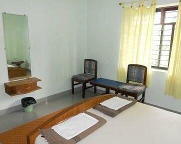 Chithra Guest House - Photo3