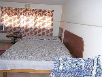 Chithra Guest House - Photo5