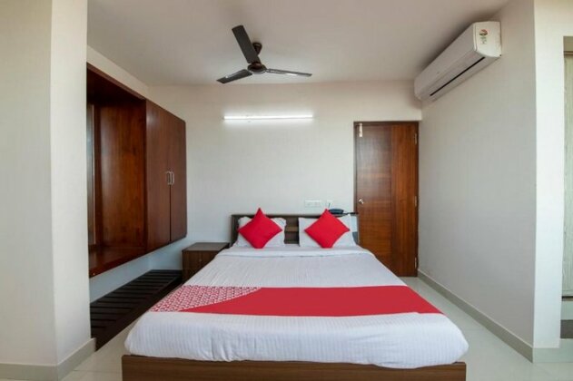OYO 69342 Shreyas Hotel - Photo3