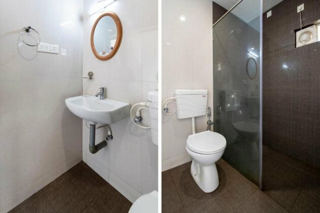 OYO 69342 Shreyas Hotel - Photo4
