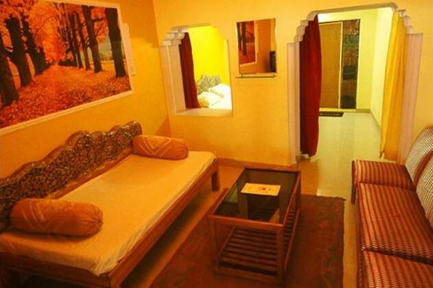 OYO 22064 Hotel Alka - Photo3