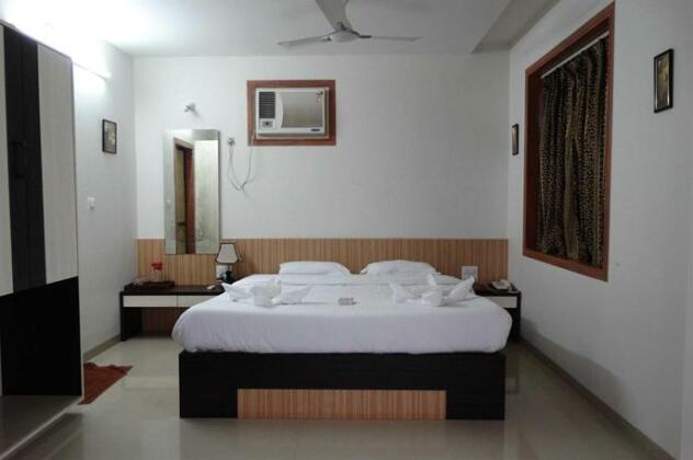 Abhishek Beach Resort and Spa - Photo4