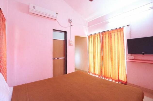 Chaitanya Resort - Photo4