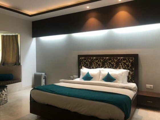 Golden Huts Resorts - Photo5