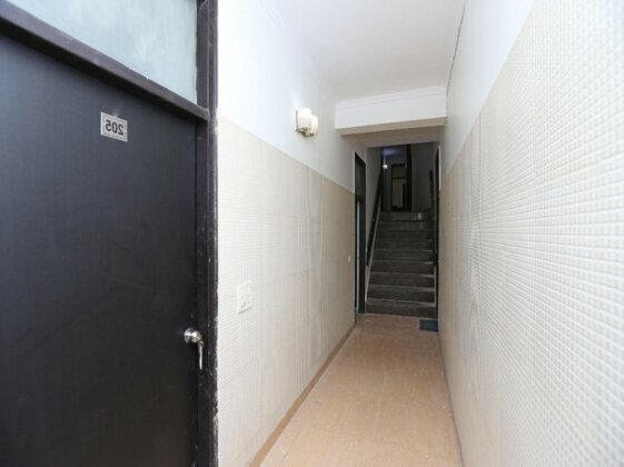 OYO 13672 Hotel Dhruv - Photo3