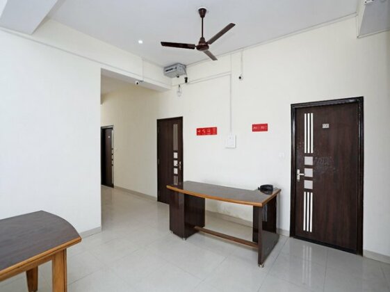 OYO 14634 Star Guest House - Photo2