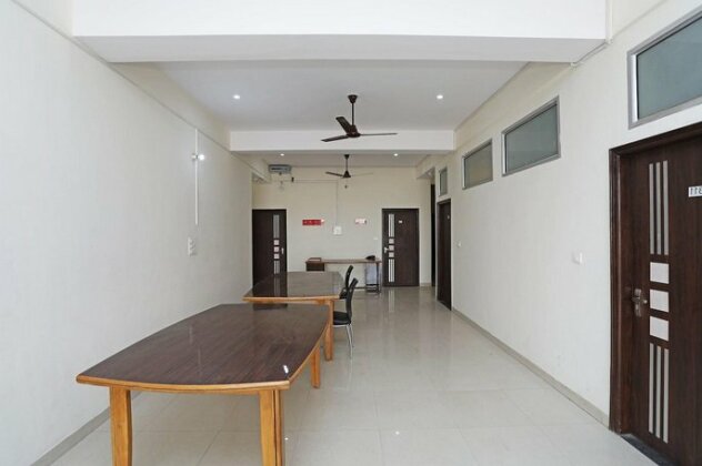 OYO 14634 Star Guest House - Photo4