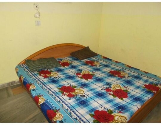 Crest Guest House - Photo3