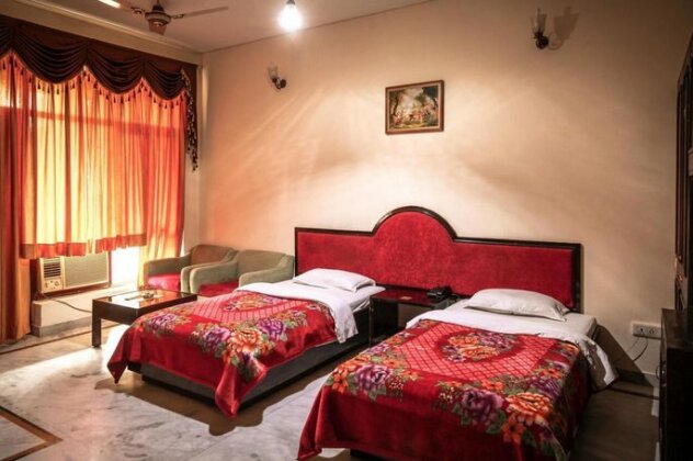 Hotel Neeraj Bhavan - Photo4