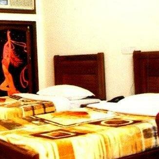 Hotel Raj Mahal Rishikesh - Photo4