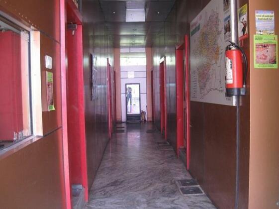 Hotel Shiv Ganga - Photo4