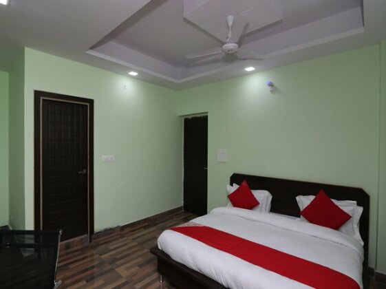 OYO 70526 Hotel Siddheshwar - Photo2