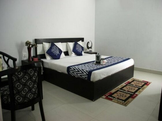 OYO Premium Tapovan - Photo5