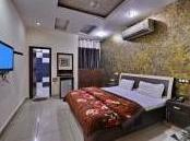 Hotel Tandoori Nights