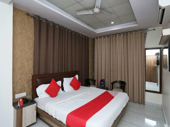 OYO 15382 Hotel Shant Mai - Photo2