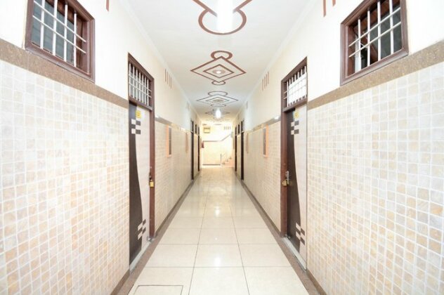 OYO 35871 Hotel Divine Light - Photo3