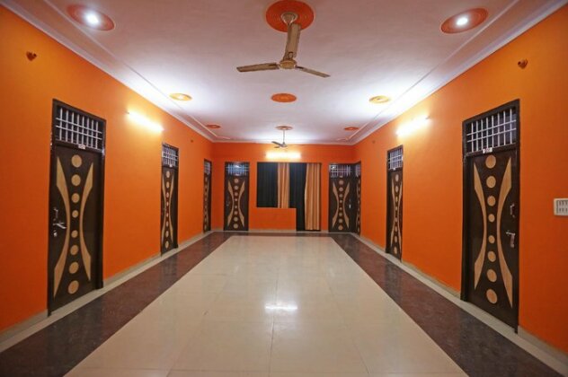 OYO 49089 Sangam Guest House - Photo4