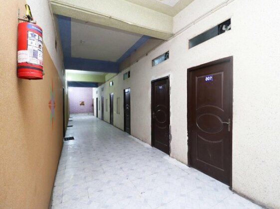 SPOT ON 37932 Manzil Hotel And Restaurant - Photo3