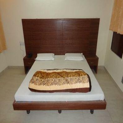 Hotel Grand Premdoot - Photo2
