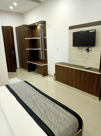 Lotus Hotel Roorkee - Photo3