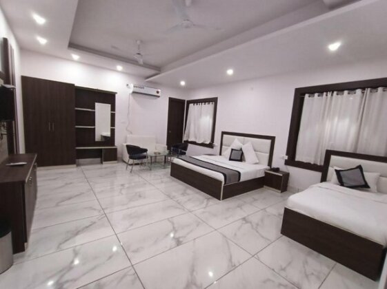 Lotus Hotel Roorkee - Photo4