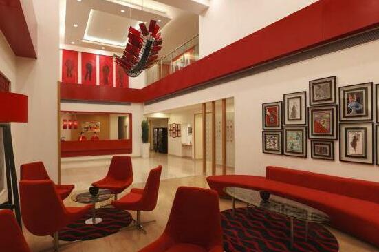 HotelOneDoNotBook - Photo2
