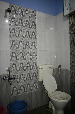New Durga Lodging & Boarding - Photo4