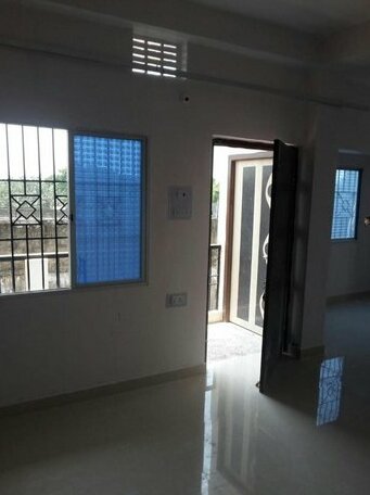 Karmaa Plaza Inn - Photo2