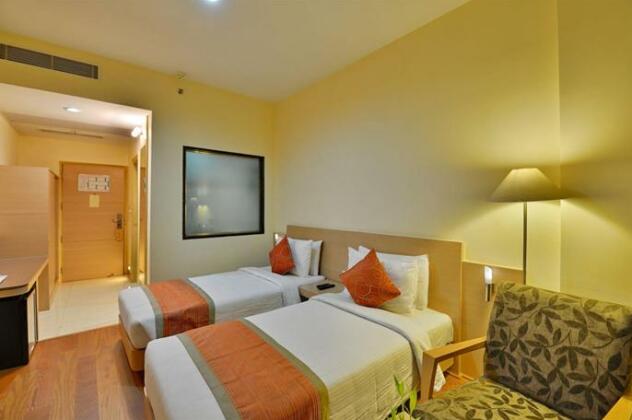 Clarks Inn Suites - Delhi NCR - Photo3