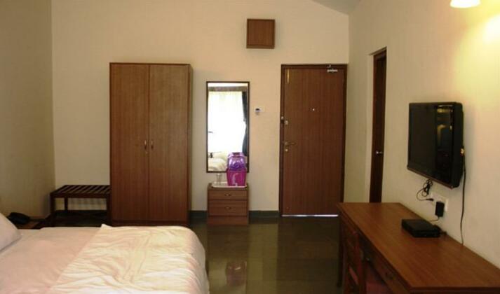 Greenarth Lakeview Resort Sajan - Photo4