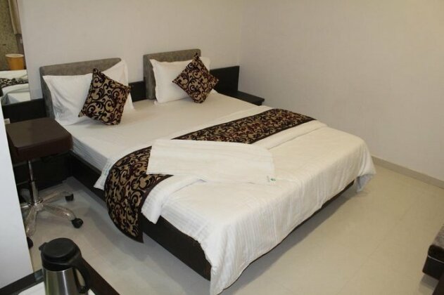 Hotel Stay Inn Sanand - Photo2