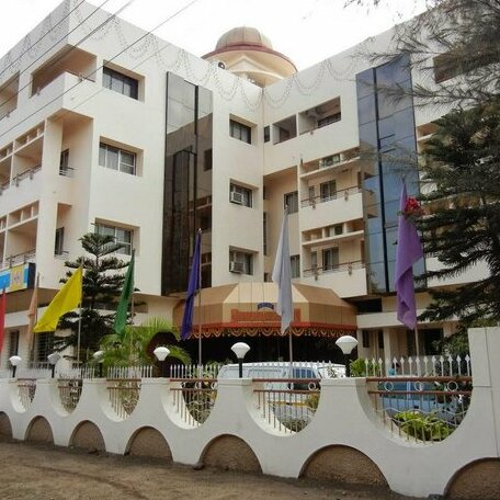 Hotel Sai Prarthana - Photo2