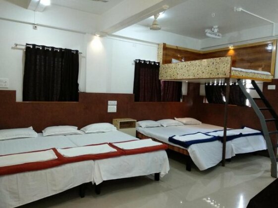 Joshi Yatri Niwas - Photo2