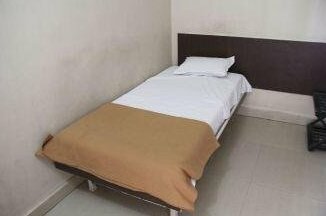 Prabhu Prasad Deluxe Lodging - Photo5