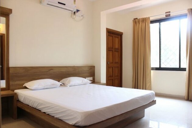 Party 3 BHK North Goa Road - Photo3