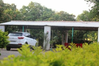 Gir Van Farm