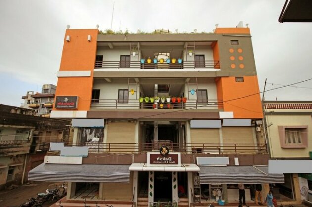 Hotel Daksh