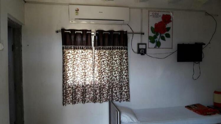 Nitinbhai Home Stay - Photo3