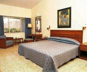 Taj Gir Lodge