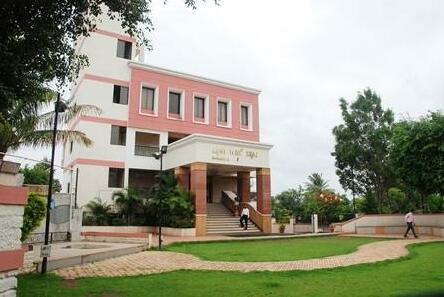 Hotel Lake View Satara - Photo3