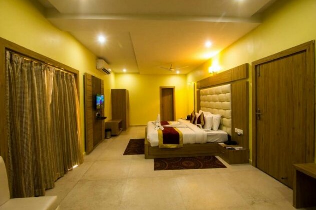 The River Front Resort - Photo3